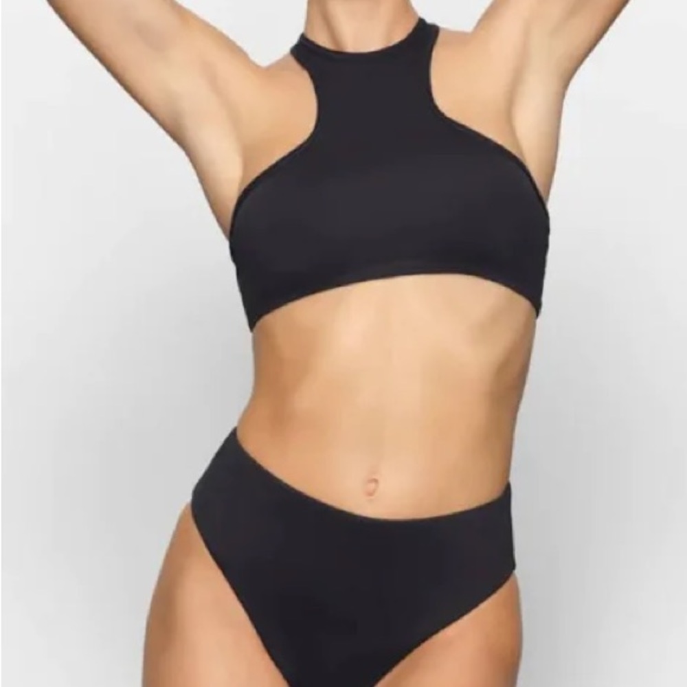 SKIMS NWT Two Piece Bikini Size Small